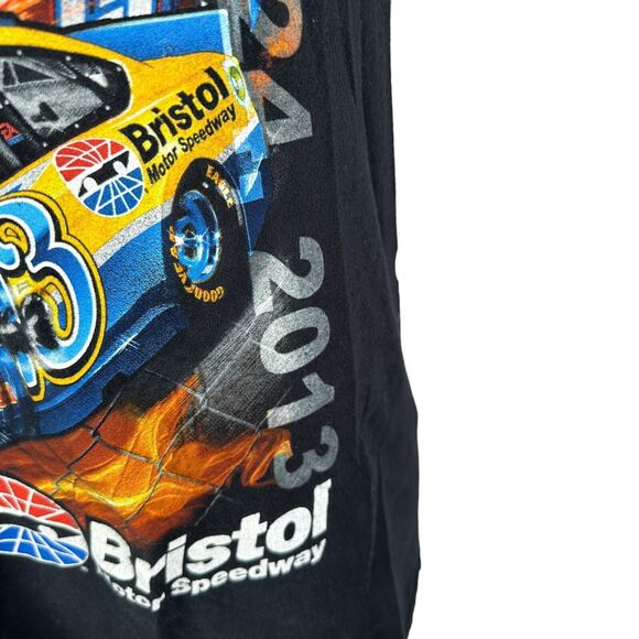 Chase Authentics T-Shirt Mens Medium Bristol Speedway Fight Finish NASCAR 2013 - Picture 4 of 11